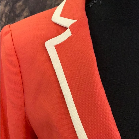 Banana Republic Academic Coral Blazer - Picture 2 of 6